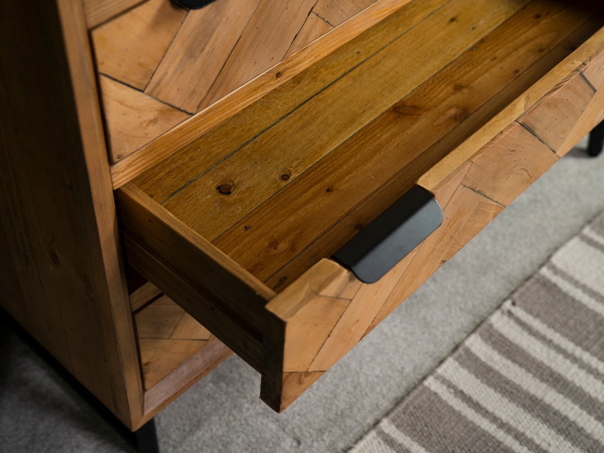 Sydney 4 Drawer Chest