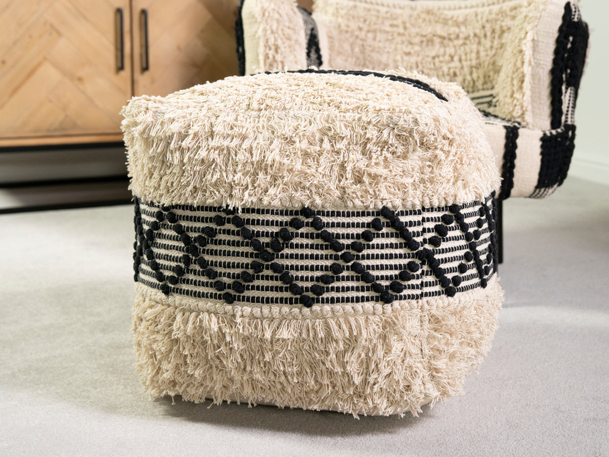 Seema Kantha Pouffe