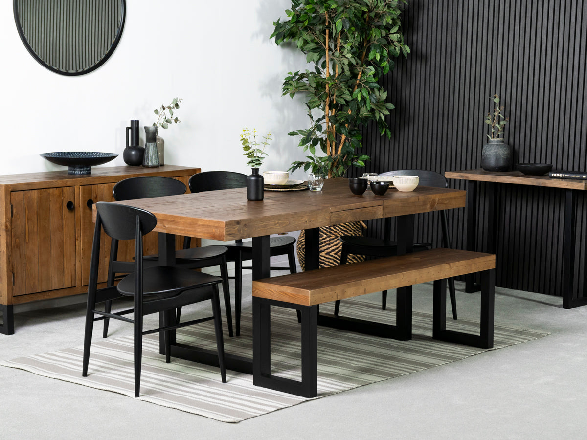 Brooklyn Extendable Dining Table (140cm - 180cm) & Black Gabo Dining Chairs