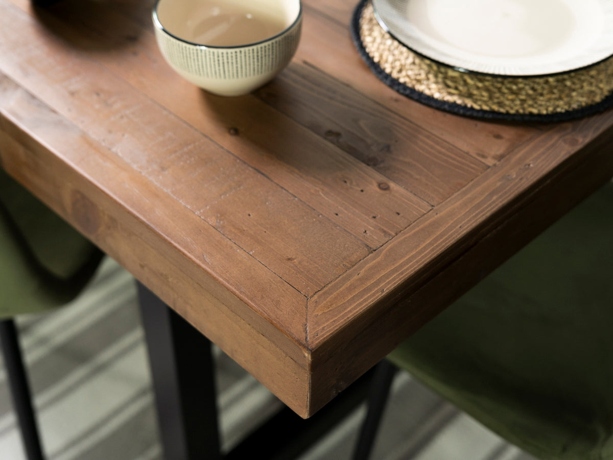 Brooklyn Extendable Dining Table (140cm - 180cm) & Dining Bench