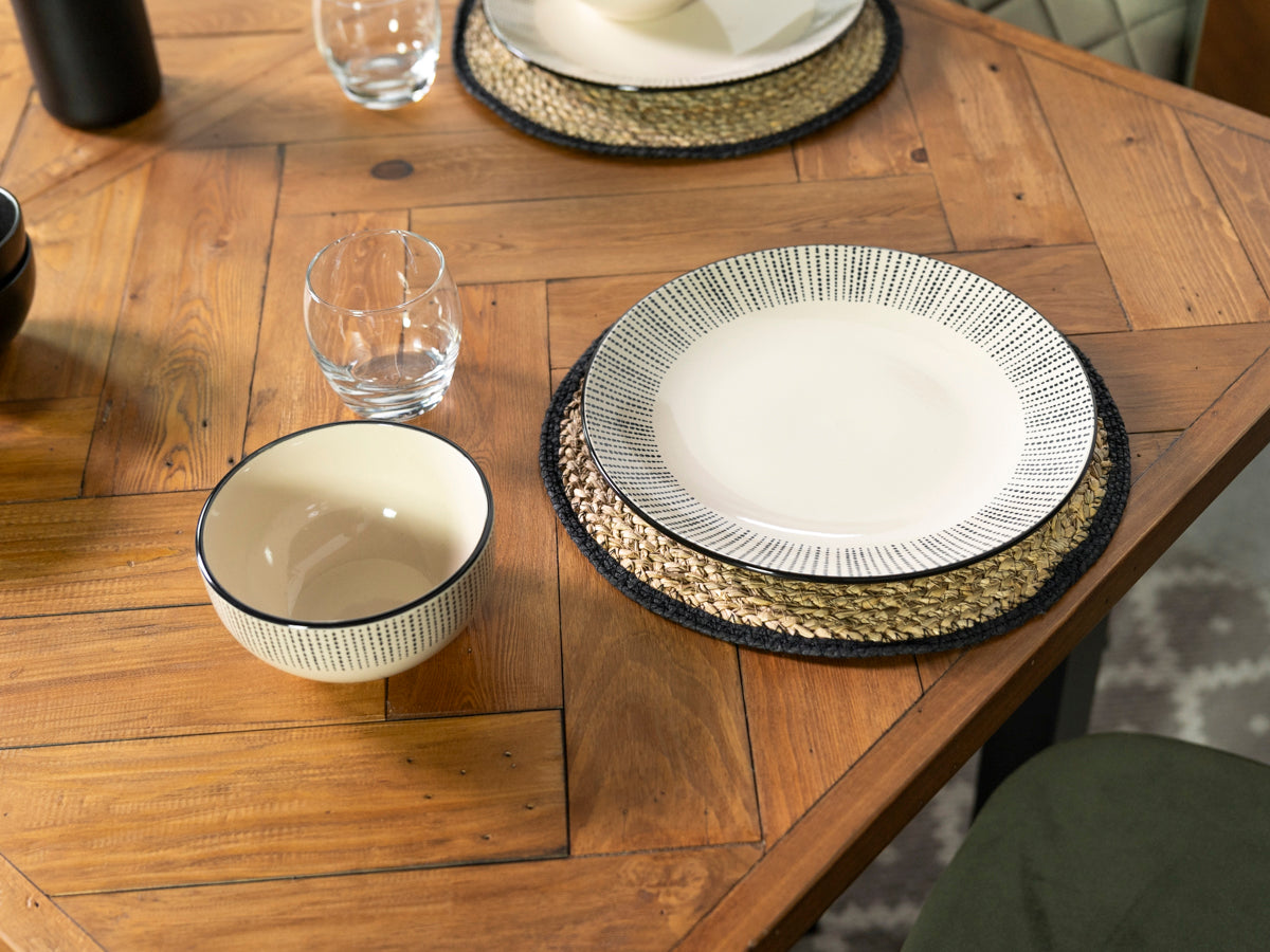 Tulsa Extendable Dining Table (140cm - 180cm) & Grey Dallas Dining Chairs