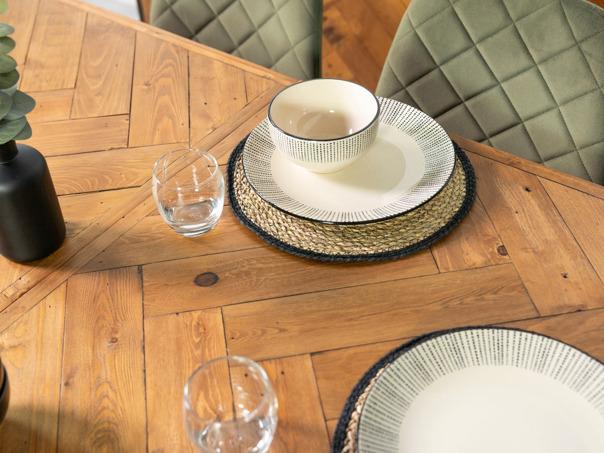 Tulsa Extendable Dining Table (140cm - 180cm) & Grey Dallas Dining Chairs