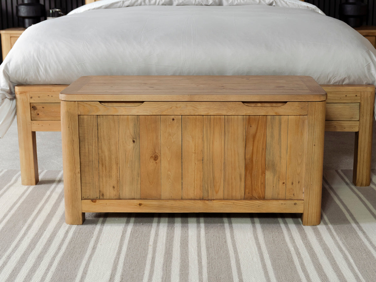 Exeter Blanket Box