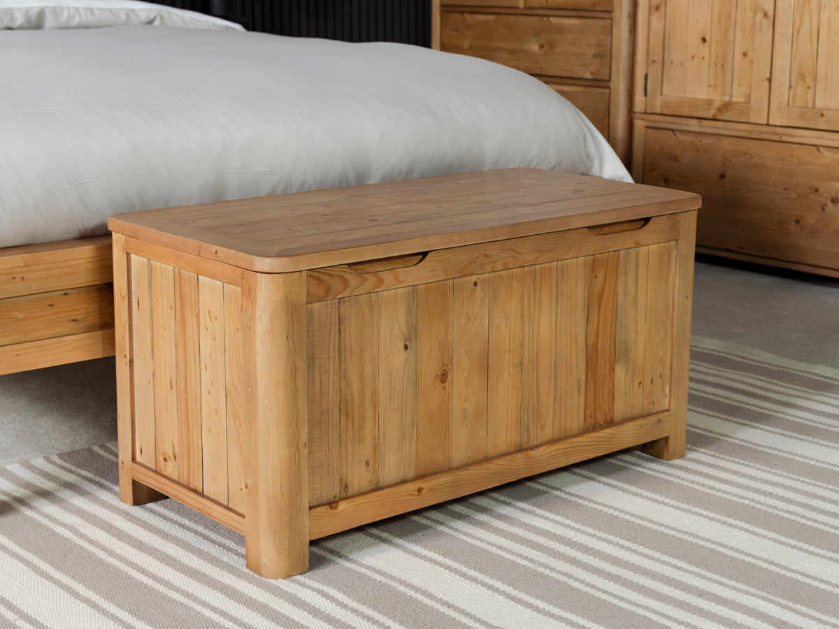 Exeter Blanket Box