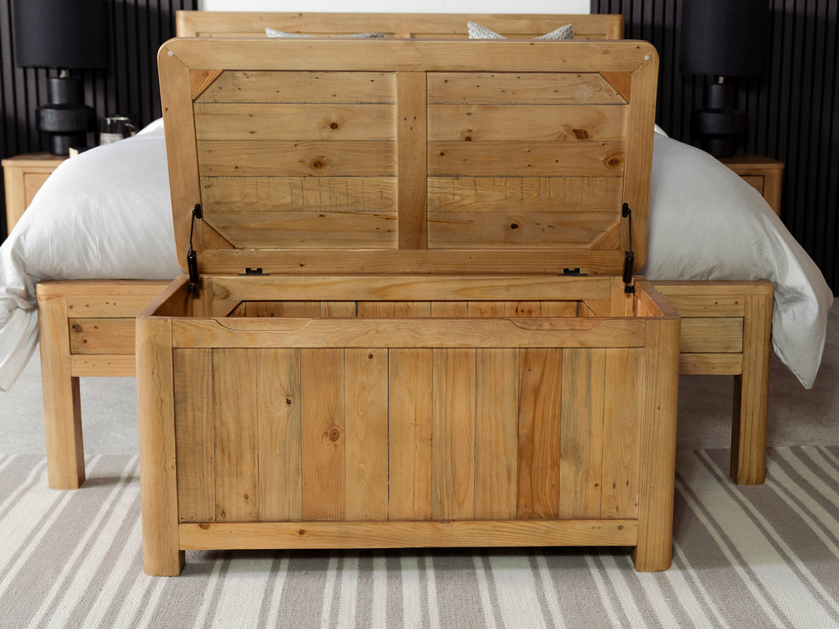 Exeter Blanket Box