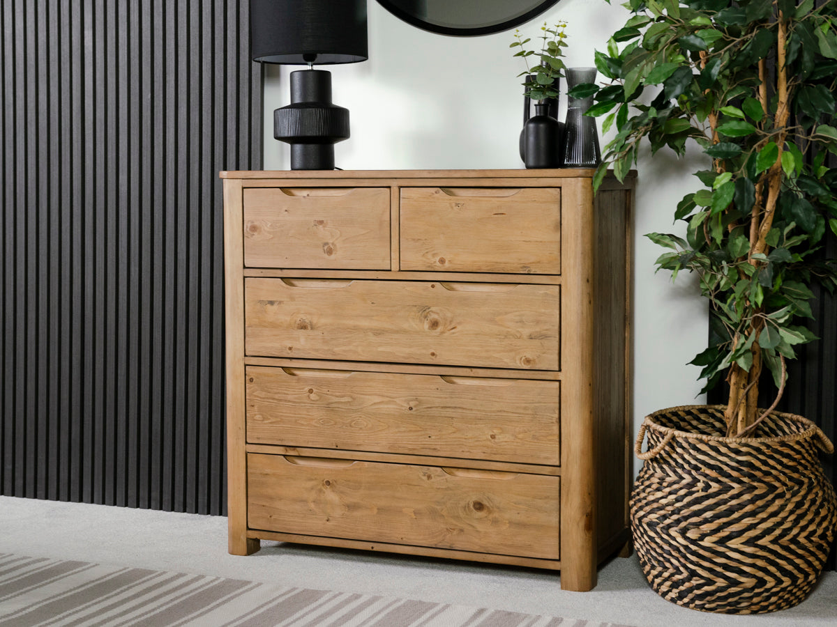 Exeter 5 Drawer Wide Chest