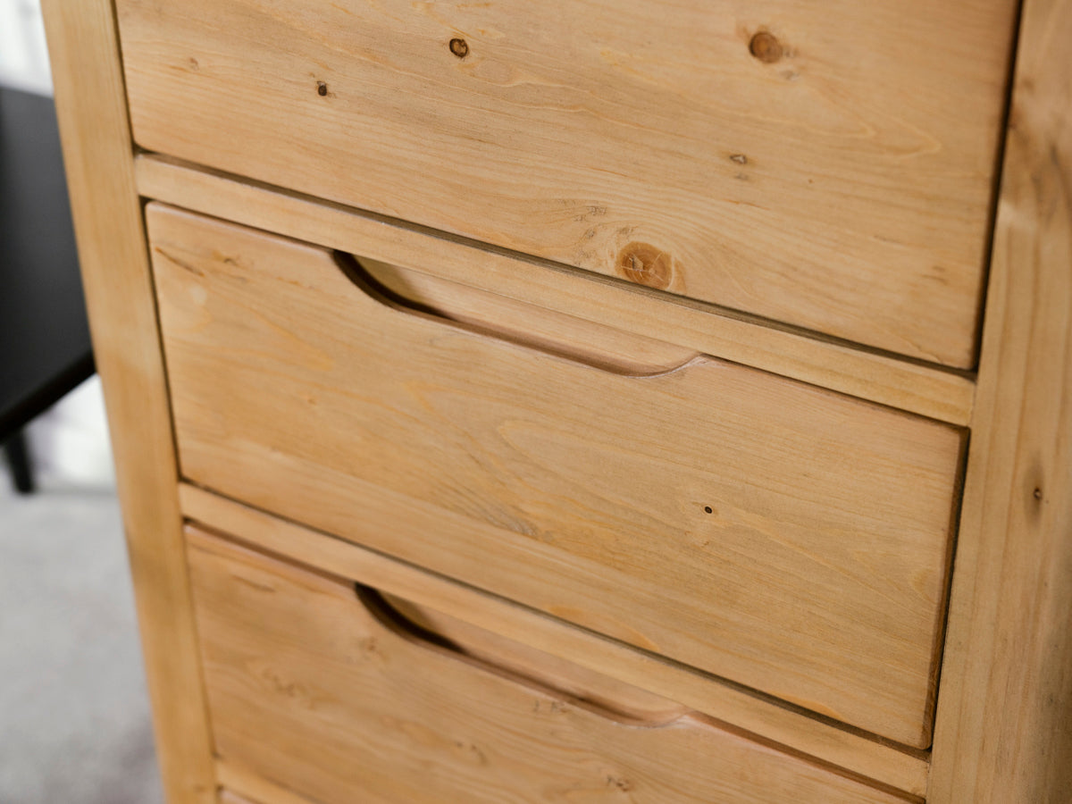 Exeter 5 Drawer Tall Chest