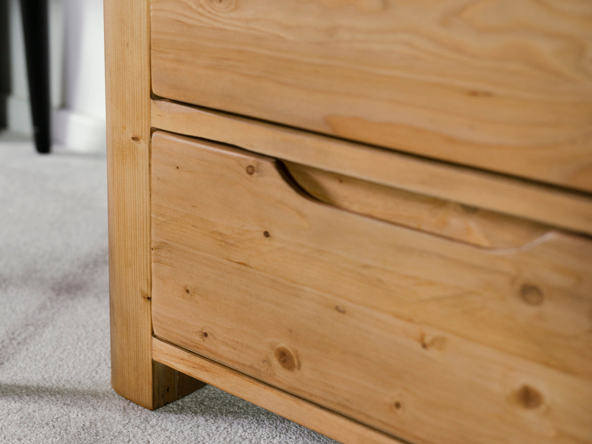 Exeter 5 Drawer Tall Chest