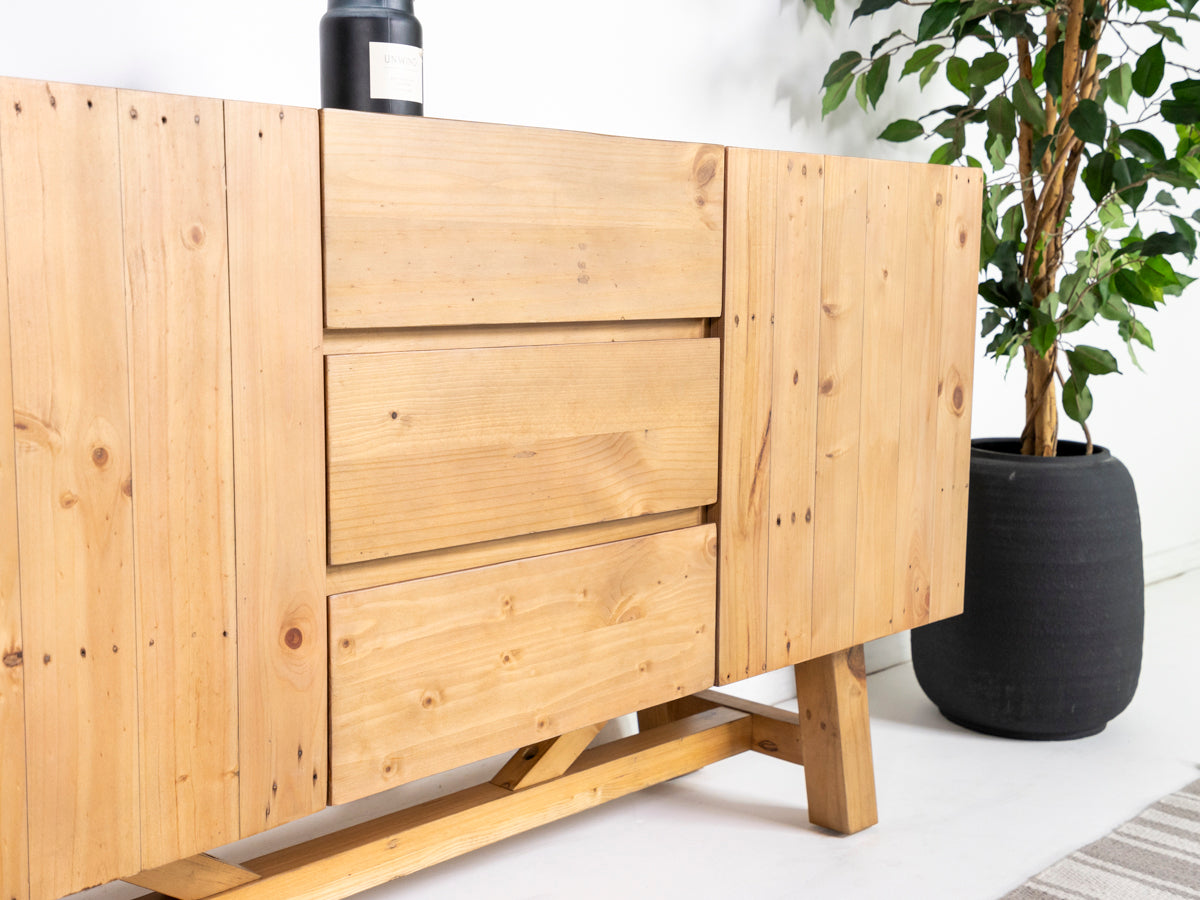 Como Sideboard