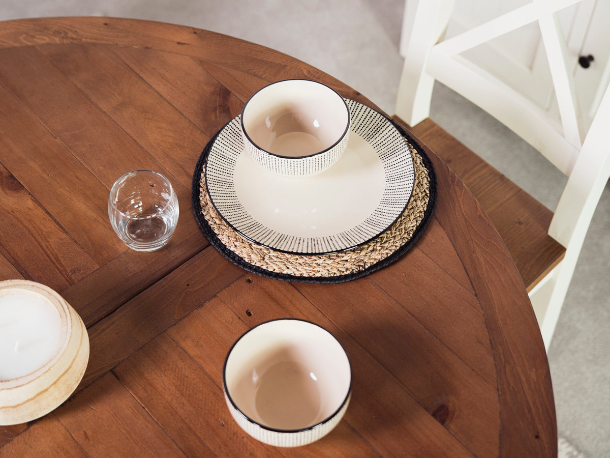 Devon Extendable Round Dining Table (120cm - 160cm)