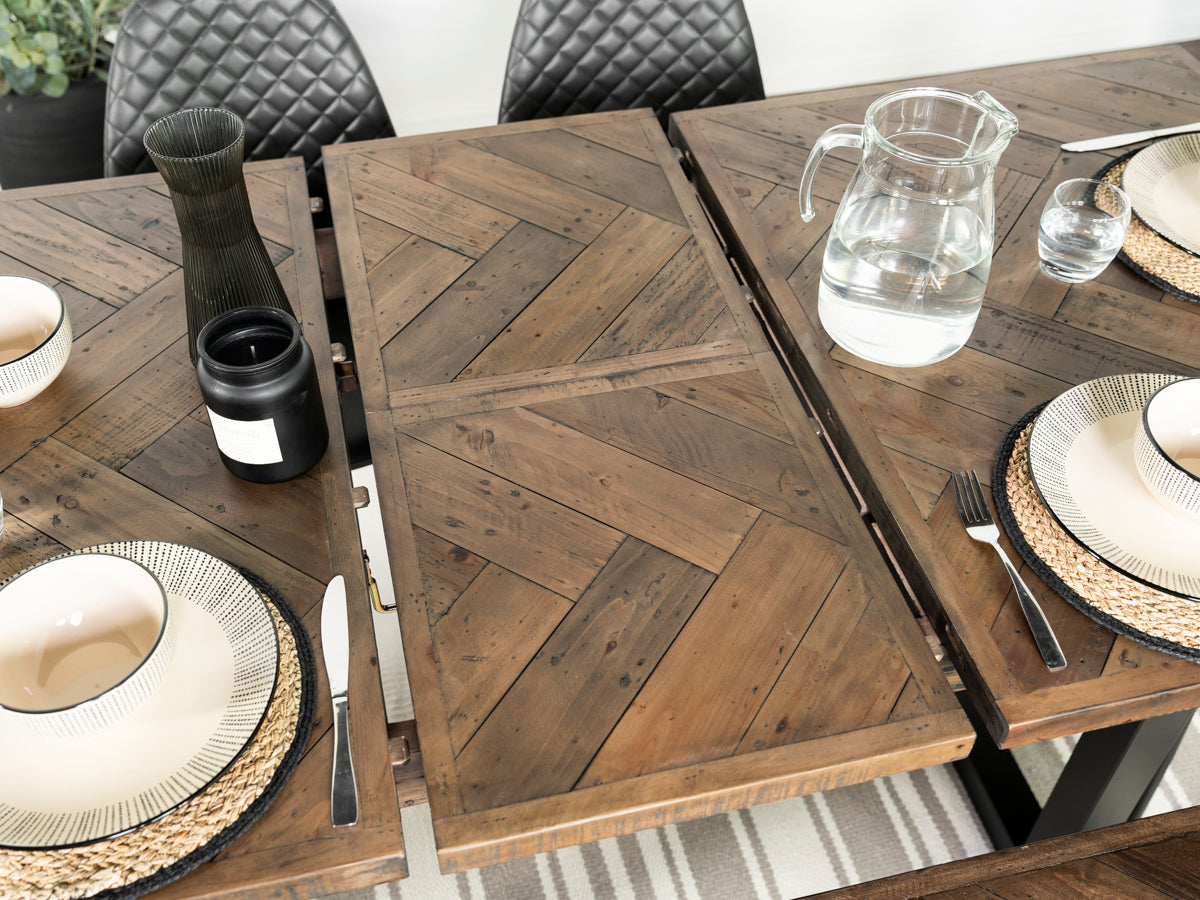 Tulsa Dark Extendable Dining Table (140cm - 180cm)