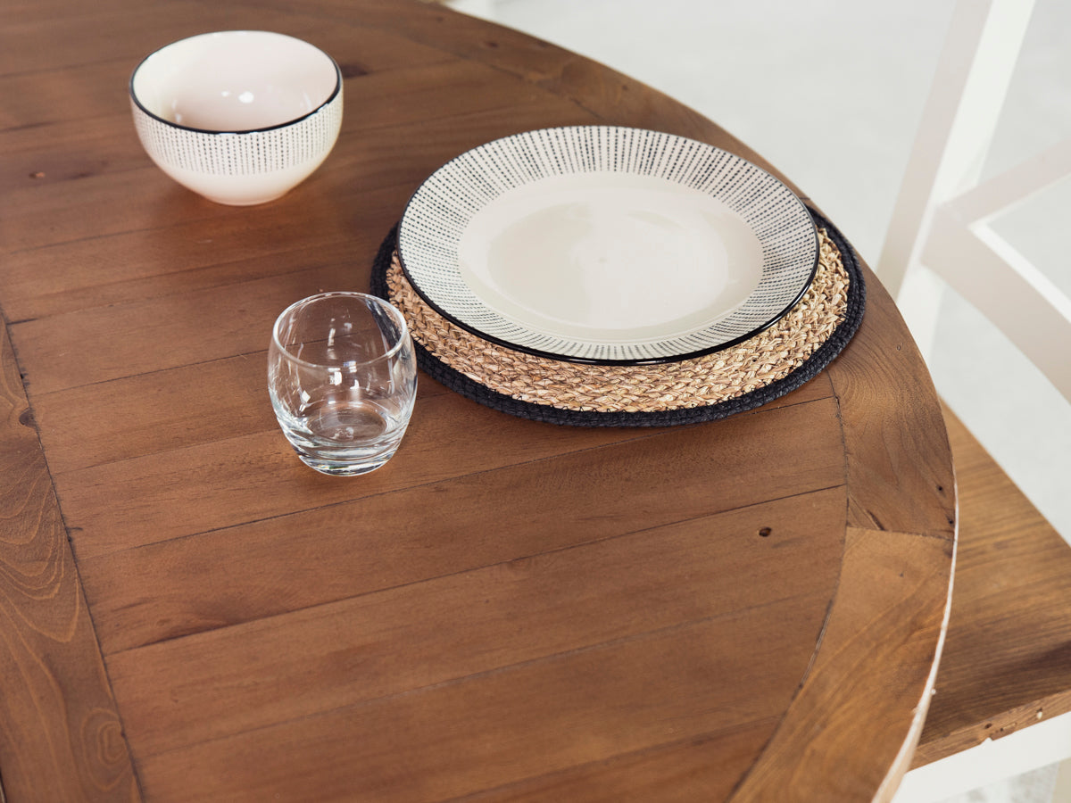 Devon Extendable Round Dining Table (120cm - 160cm)