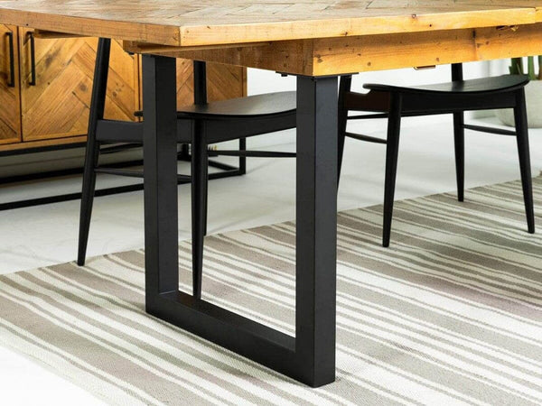 Tulsa Extendable Dining Table (180cm - 240cm) & Black Dallas Dining Chairs