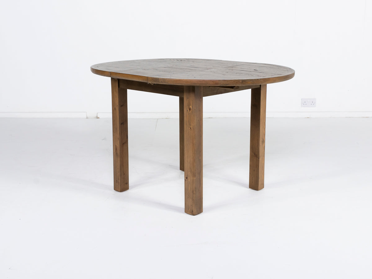 Brooklyn Round Extendable Dining Table