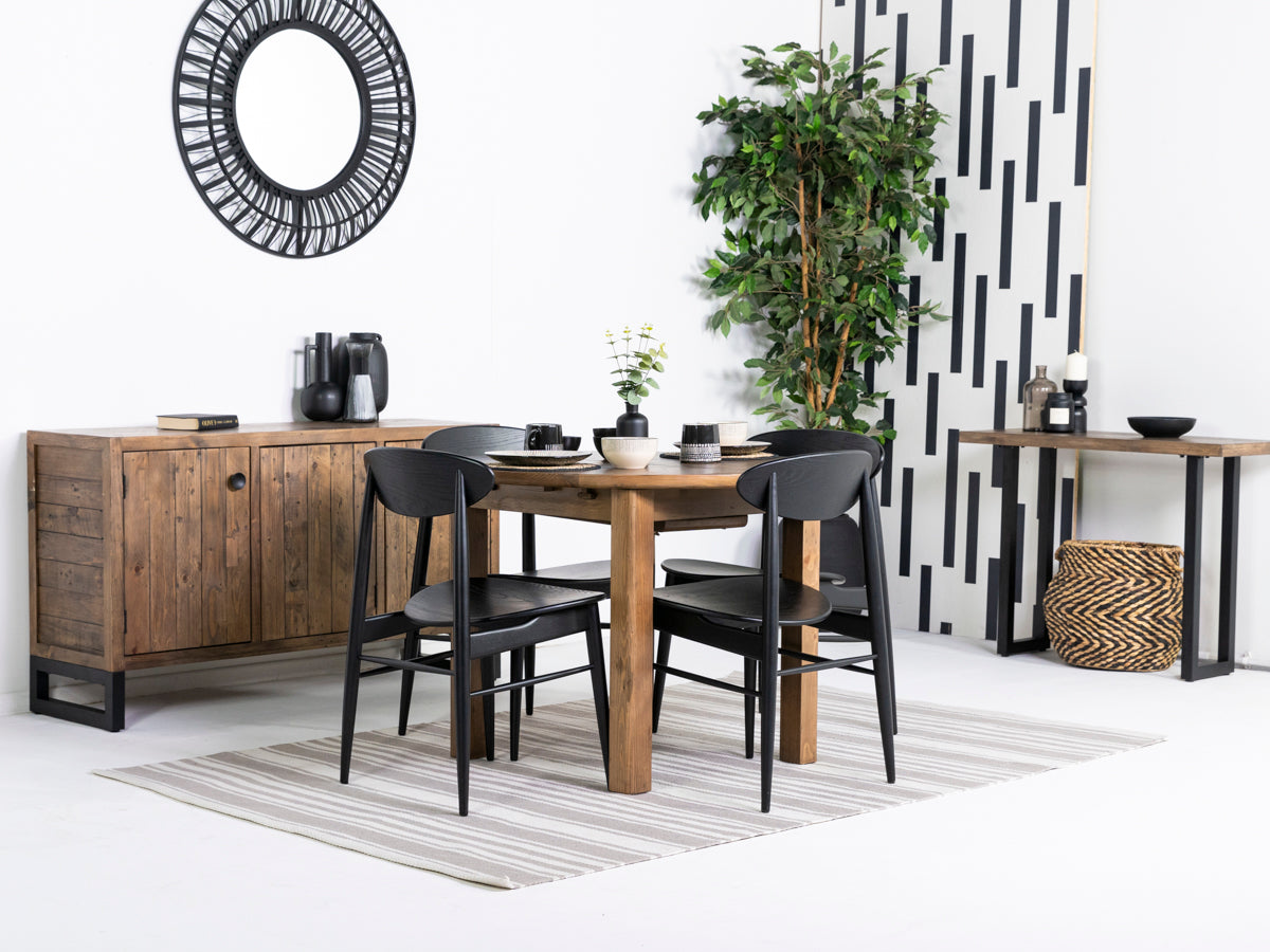 Brooklyn Round Extendable Dining Table & Gabo Dining Chairs