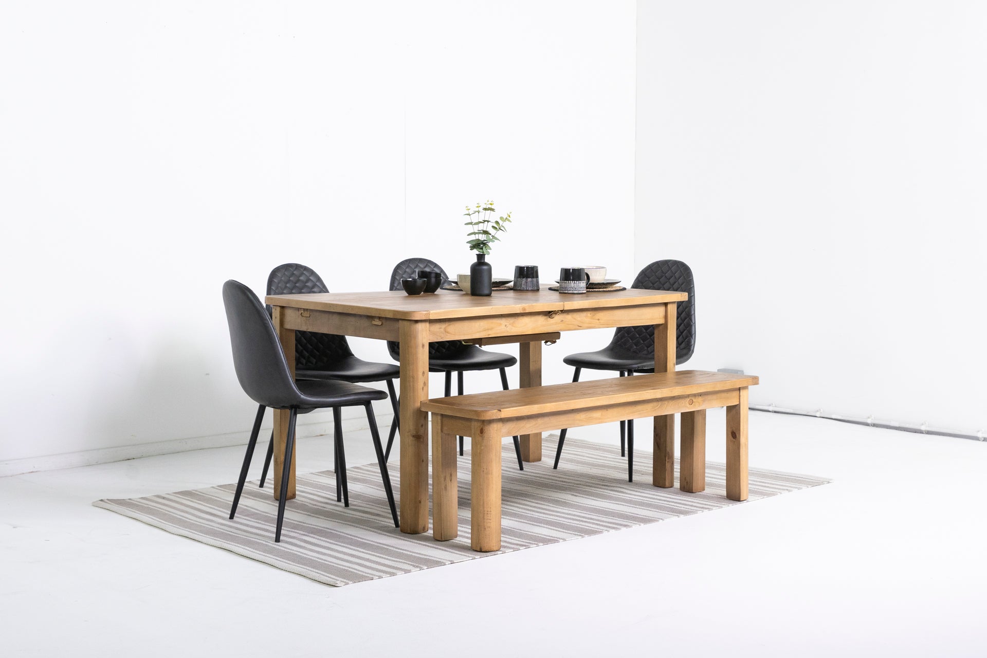 Exeter Extendable Dining Table (140cm - 180cm) & Grey Dallas Dining Chairs