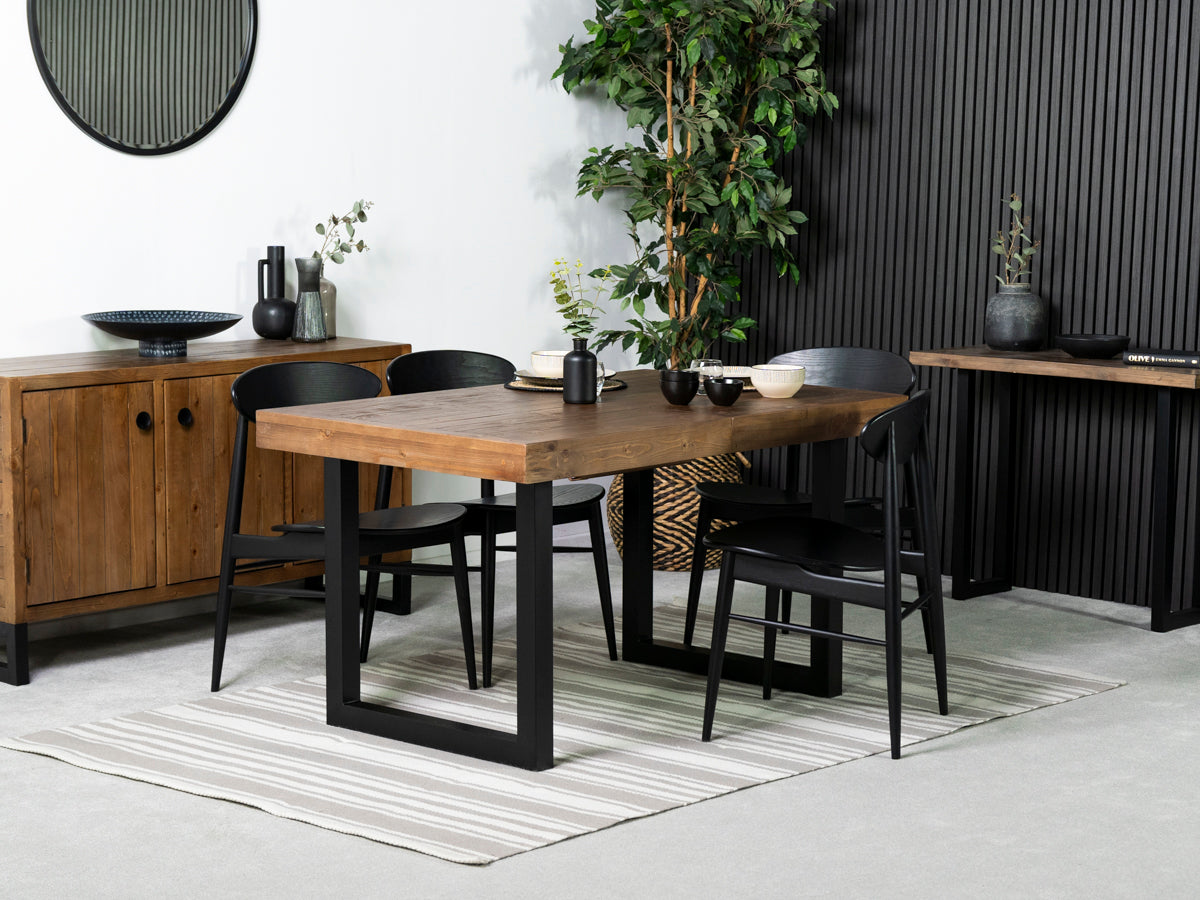 Brooklyn Extendable Dining Table (140cm - 180cm) & Black Gabo Dining Chairs