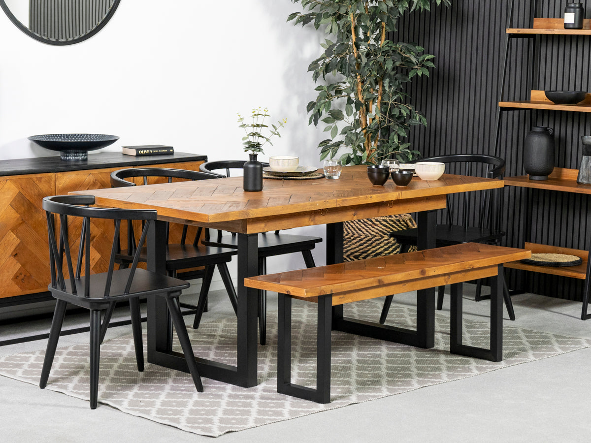 Tulsa Extendable Dining Table (140cm - 180cm) & Bogart Dining Chairs