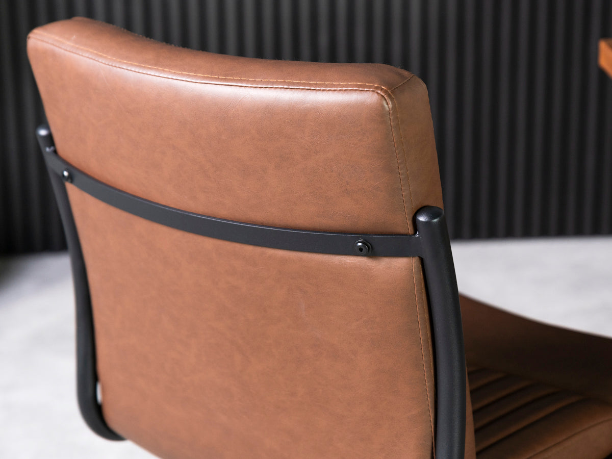 Como Extendable Dining Table (140cm - 180cm) & Brown Auburn Dining Chairs