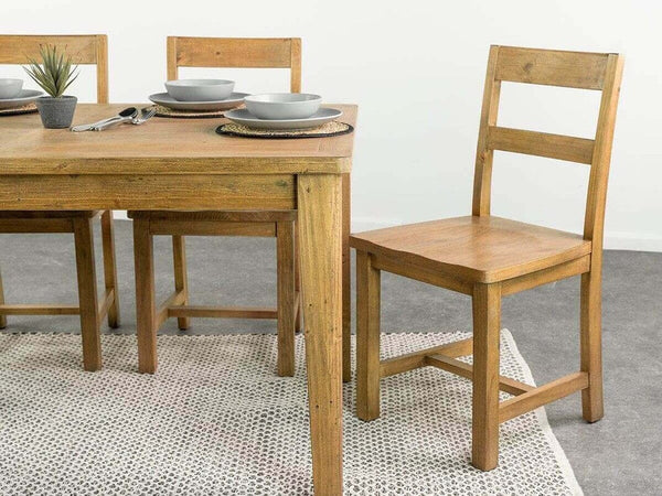 Petite 1.4m Dining Table & Dining Chairs
