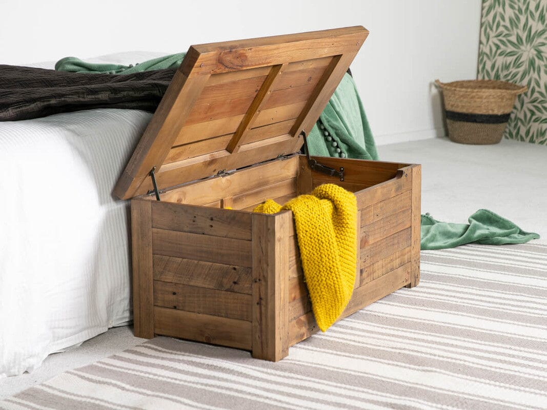 Montreal Blanket Box