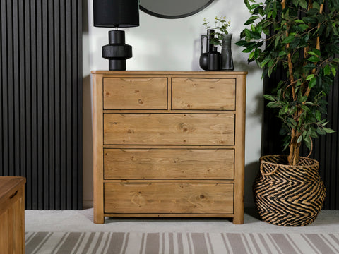 Exeter 5 Drawer Wide Chest