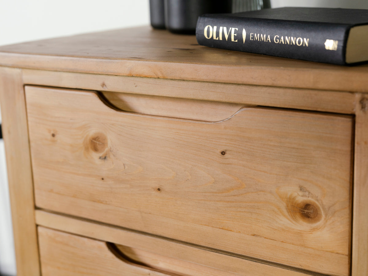 Exeter 5 Drawer Tall Chest