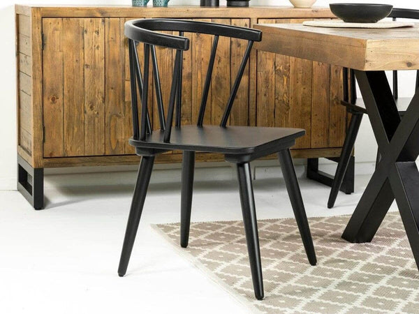 Tulsa Round Dining Table & Bogart Dining Chairs