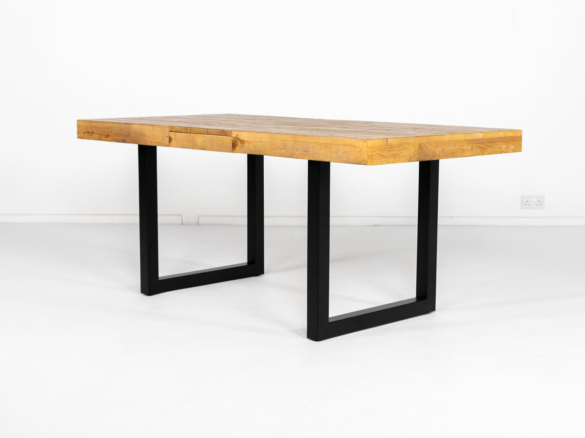 Brooklyn Light Extendable Dining Table (140cm - 180cm) & Brooklyn Light Bench