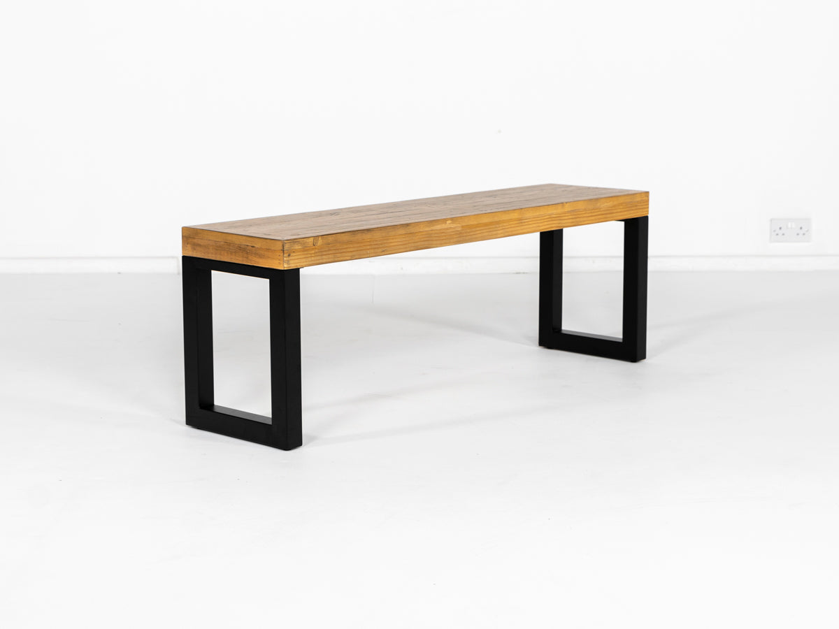 Brooklyn Light Extendable Dining Table (140cm - 180cm) & Brooklyn Light Bench