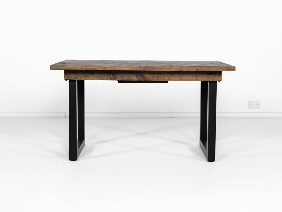 Tulsa Dark Extendable Dining Table (140cm - 180cm) & Tulsa Dark Wood Bench