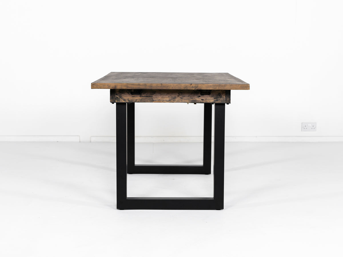 Tulsa Dark Extendable Dining Table (140cm - 180cm) & Tulsa Dark Wood Bench