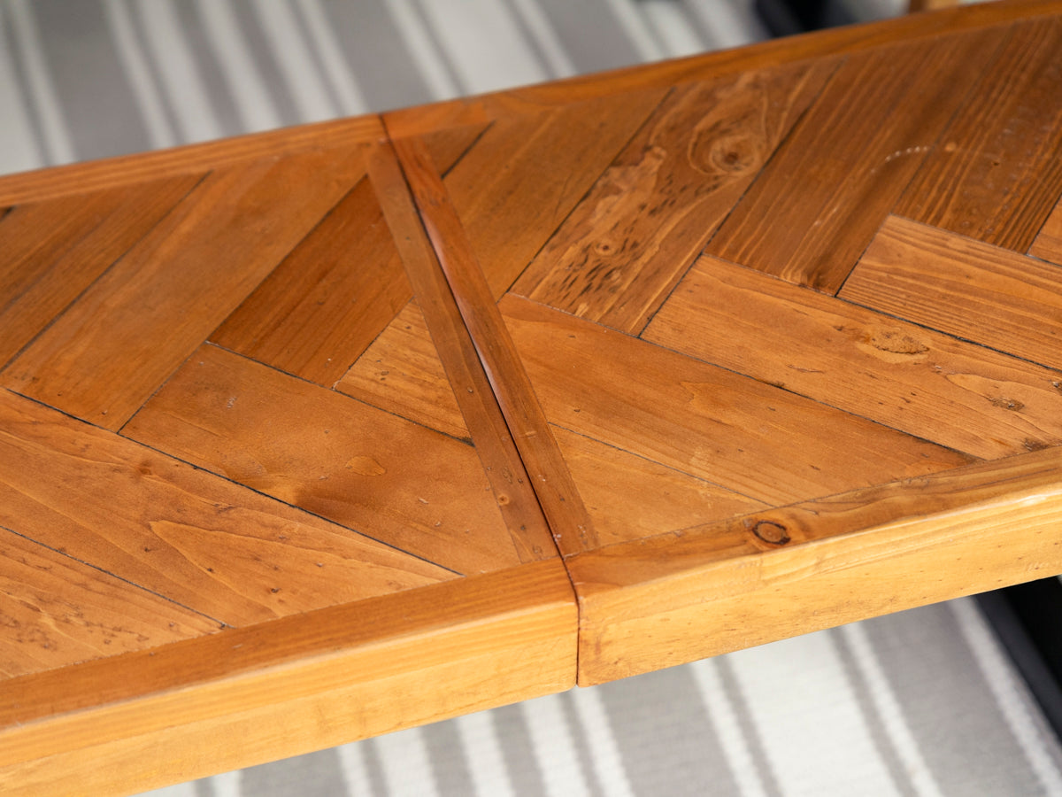 Tulsa Extending Bench