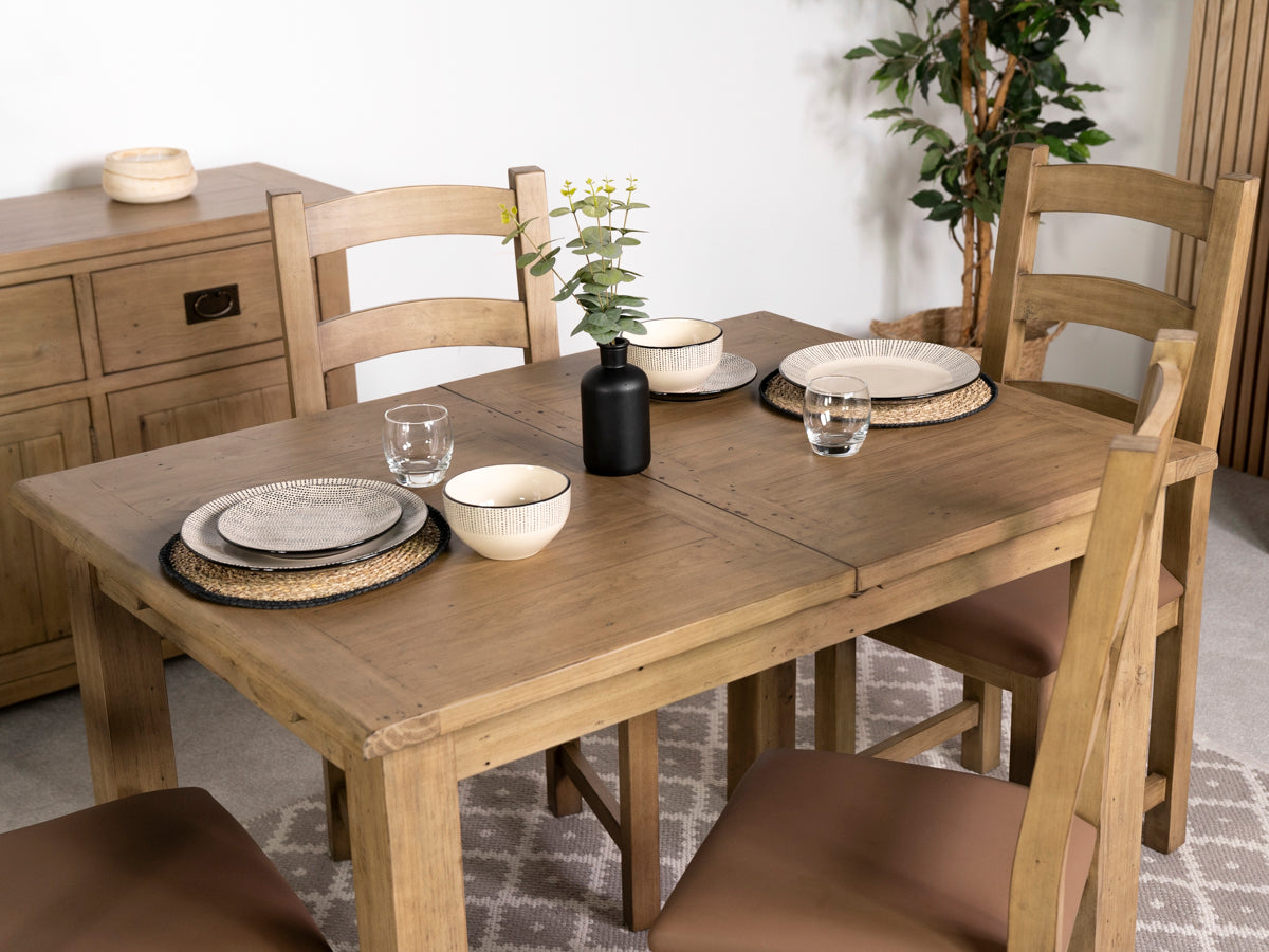 St Ives Extendable Dining Table (120cm - 165cm)