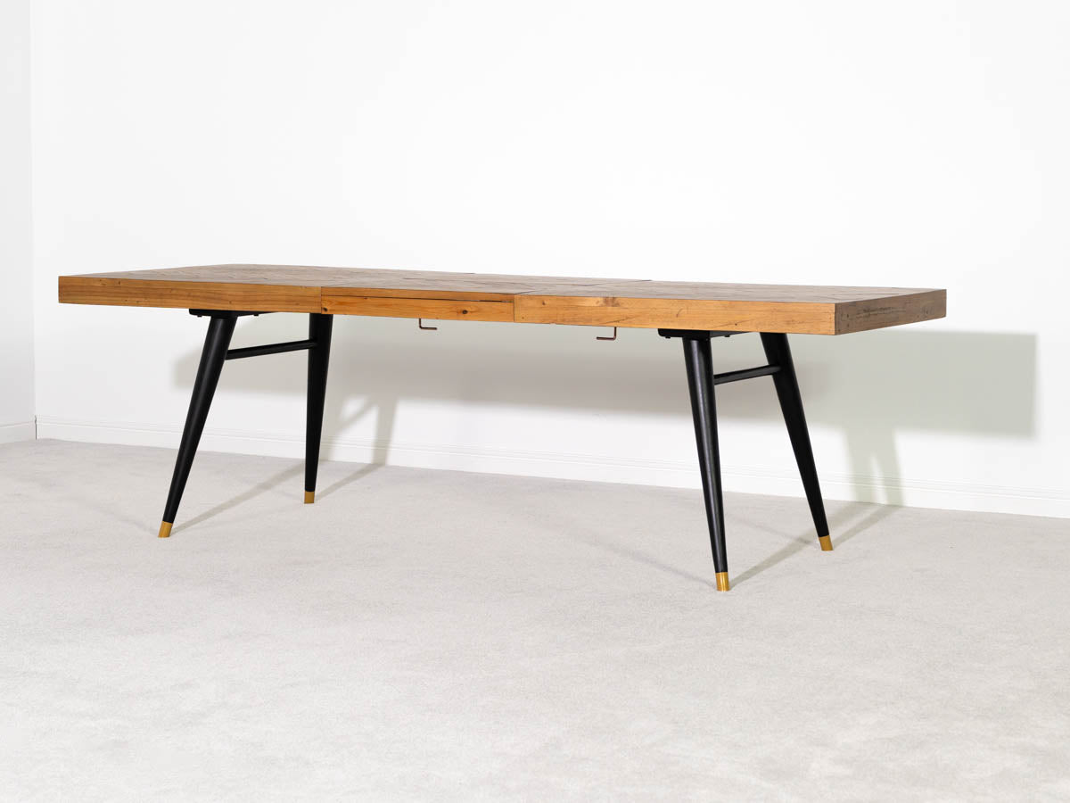 Mode 140-180cm Extendable Dining Table & Bench