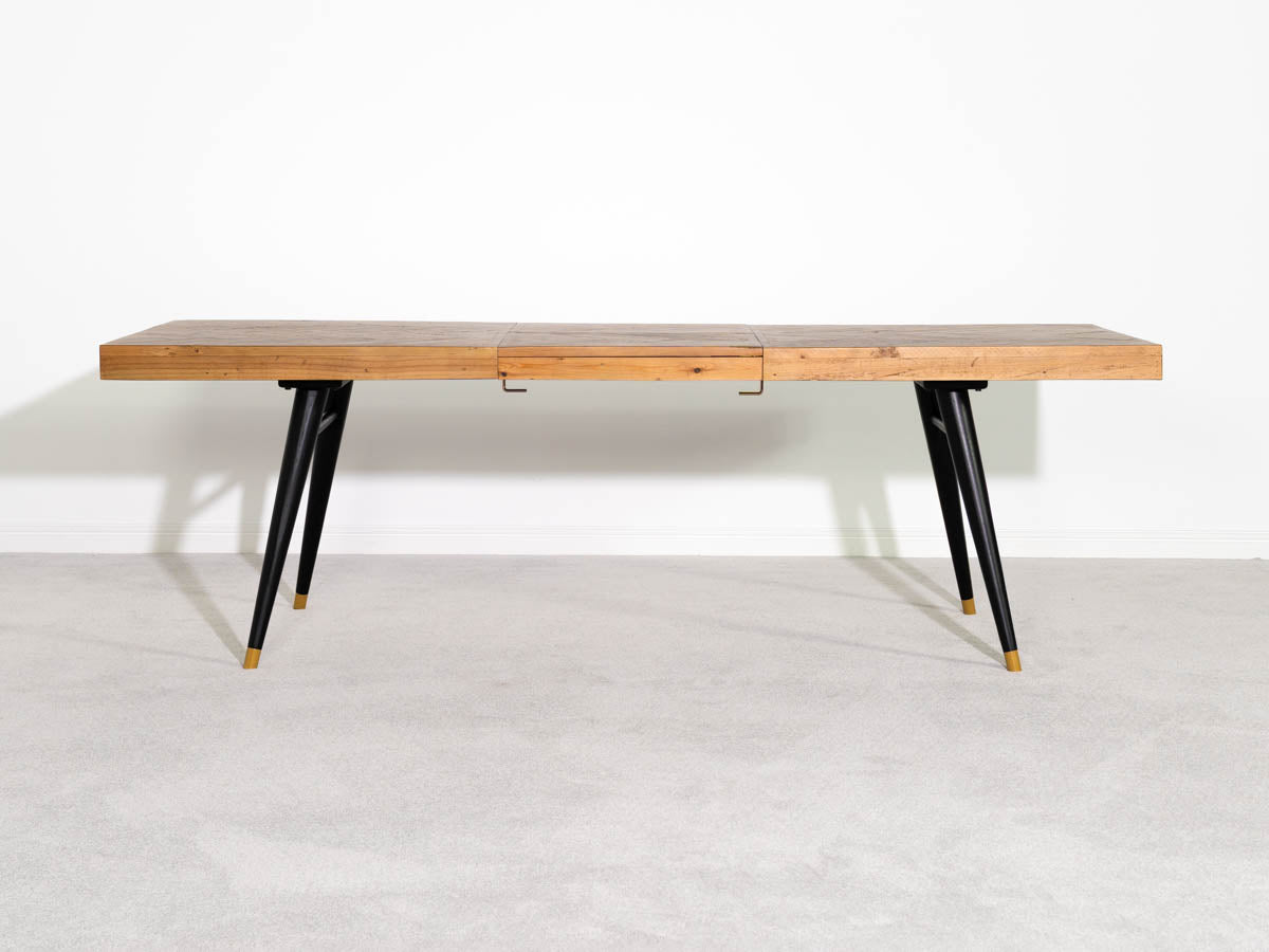 Mode 180-240cm Extendable Dining Table & Bench